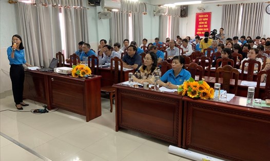 LĐLĐ tỉnh Bình Định giới thiệu chuyên đề về thỏa ước lao động tập thể.