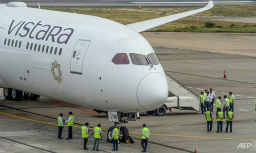 Tất cả hành khách có kết quả xét nghiệm dương tính với SARS-CoV-2 đã bay tới Hong Kong trên chuyến bay của hãng Vistara, Ấn Độ, hôm 4.4. Ảnh: AFP