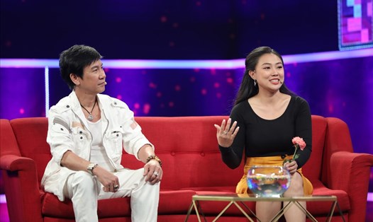 Danh hài Lê Huỳnh và bà xã Mỹ Linh chia sẻ về cuộc sống hôn nhân hiện tại. Ảnh: CTCC