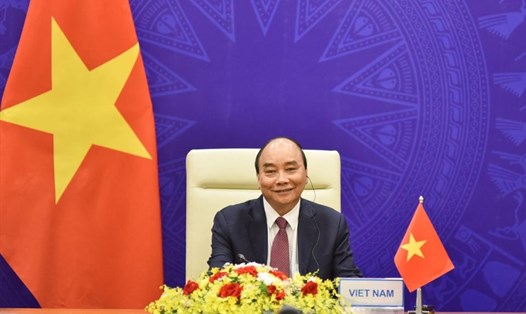 Chủ tịch Nước Nguyễn Xuân Phúc dự phiên khai mạc hội nghị thượng đỉnh về khí hậu tối 22.4. Ảnh: BNG
