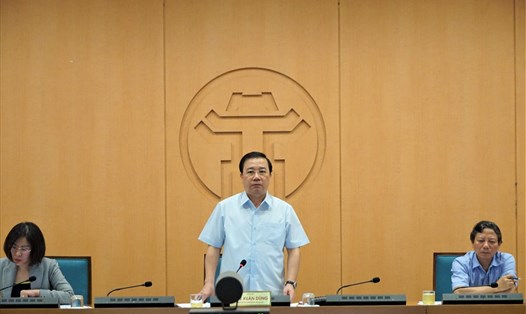 Ông Chử Xuân Dũng - Phó Chủ tịch UBND TP.Hà Nội kết luận tại cuộc họp. Ảnh: Tùng Giang