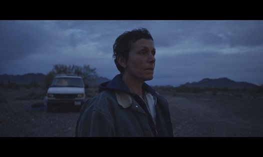 Cảnh trong trailer phim “Nomadland” chụp lại từ màn hình. Ảnh: V.V