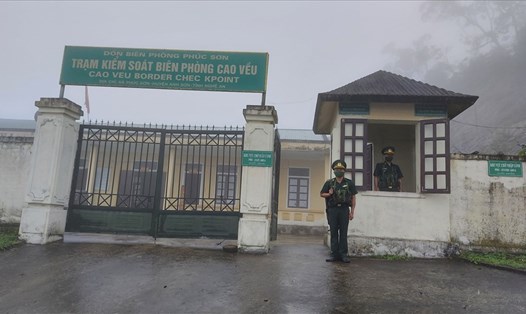 Bộ đội biên phòng Nghệ An tăng cường tối đa lực lượng tại các chốt chặn để phòng người nhập cảnh trái phép. Ảnh: Trần Tuyên