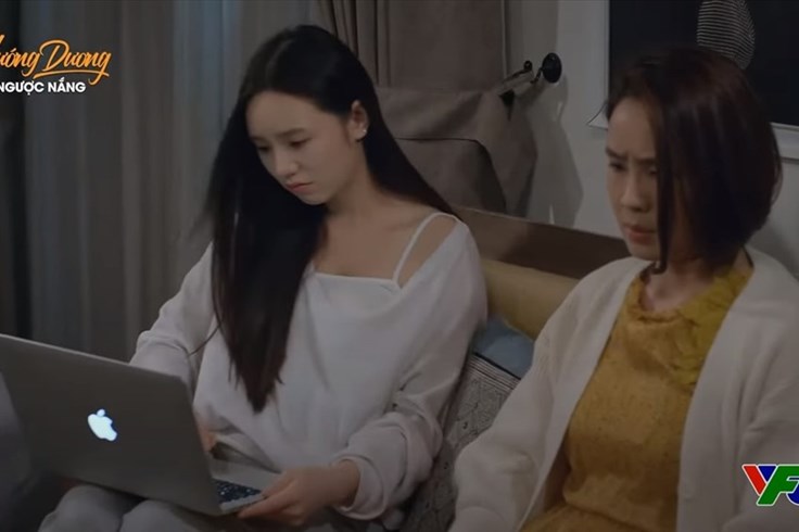 "Hướng dương ngược nắng" tập 59: Kiên đã gửi rất nhiều thư cho Châu "Hướng dương ngược nắng" tập 59: Kiên đã gửi rất nhiều thư cho Châu