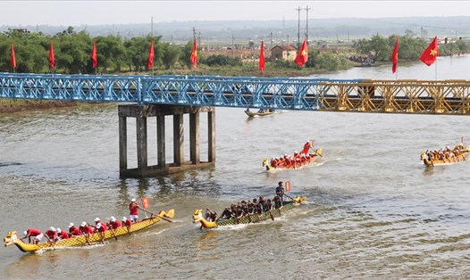 Giải Đua thuyền truyền thống nằm trong khuôn khổ Lễ hội Thống nhất non sông dừng triển khai để phòng dịch COVID-19. Ảnh: HT