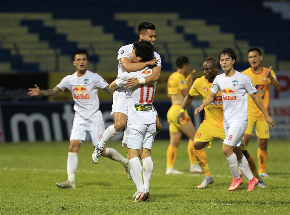 Hoàng Anh Gia Lai rộng cửa vô địch V.League 2021. Ảnh: VPF