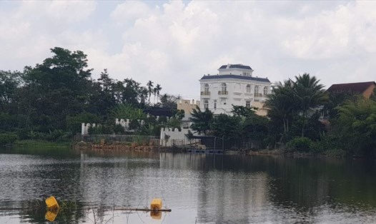 Biệt thự "khủng" xây dựng không phép ở Thành phố Bảo Lộc, Lâm Đồng. Ảnh: C.T
