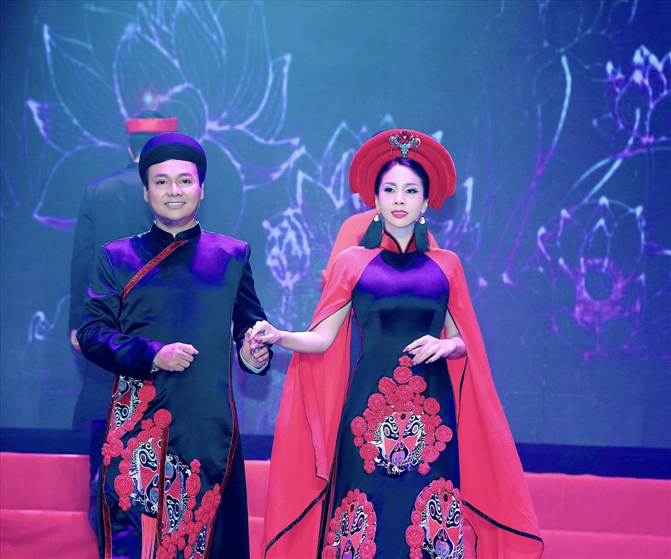 Lý Hương trở lại sàn diễn thời trang sau nhiều năm vắng bóng. Ảnh: Khánh Phạm