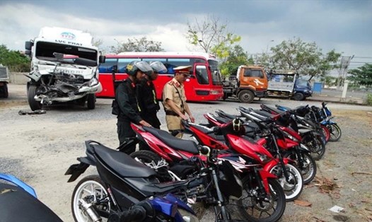 10 phương tiện xe môtô Trạm Cảnh sát giao thông Ngã Ba Thái Lan tạm giữ. Ảnh: Công an Đồng Nai