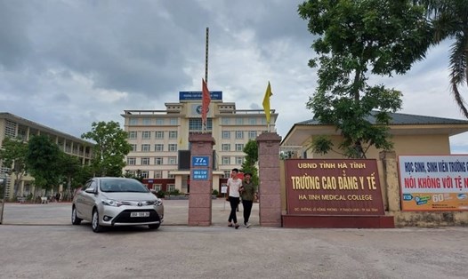 Trường CĐ Y tế Hà Tĩnh đã hủy quyết định thu hồi bằng Tốt nghiệp của 125 học viên học liên thông của trường này trước đây. Ảnh: Trần Tuấn.