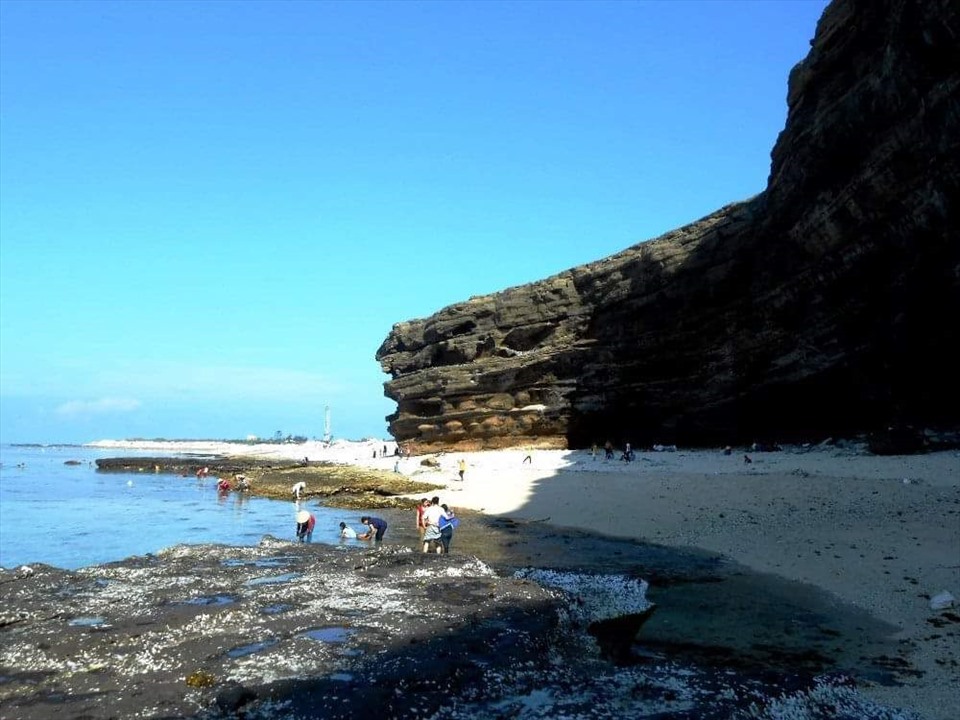 Sẽ dừng đề án Công viên địa chất Lý Sơn - Sa Huỳnh. Ảnh: Thống Nhất