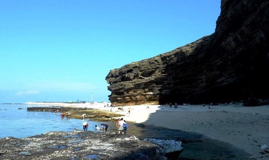 Sẽ dừng đề án Công viên địa chất Lý Sơn - Sa Huỳnh. Ảnh: Thống Nhất