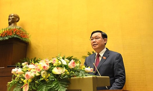 Chủ tịch Quốc hội Vương Đình Huệ phát biểu tại phiên họp. Ảnh: QH
