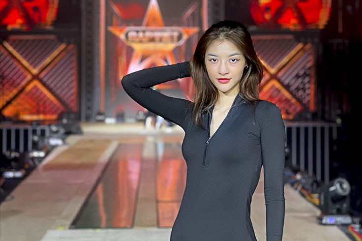 Á hậu Kiều Loan bất ngờ xuất hiện tại tổng duyệt đại nhạc hội Rap Việt