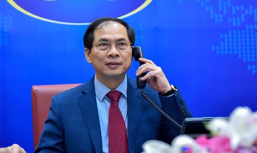 Bộ trưởng Ngoại giao Bùi Thanh Sơn điện đàm với người đồng cấp Lào, Campuchia, Indonesia trong ngày 9.4. Ảnh: Bộ Ngoại giao.