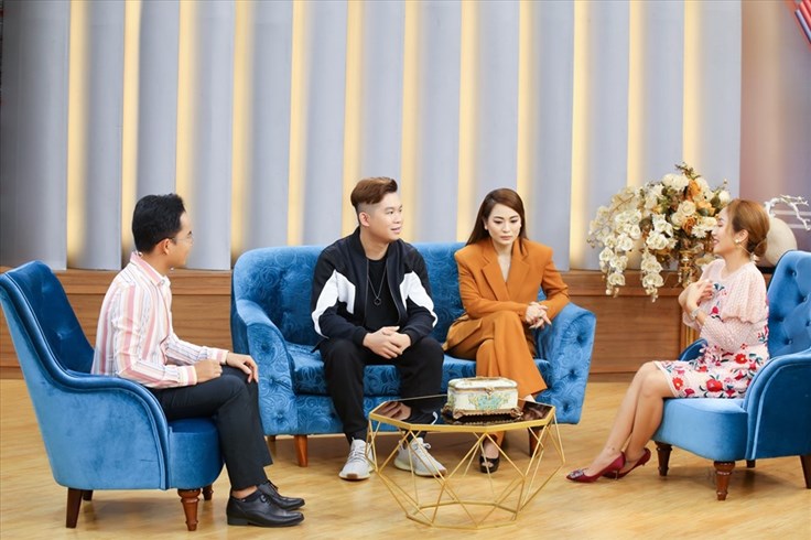 Ốc Thanh Vân dành lời khuyên ca sĩ Ánh Linh và bạn trai