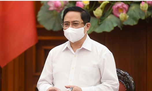 Thủ tướng Chính phủ Phạm Minh Chính phát biểu kết luận cuộc họp ngày 30.4. Ảnh: VGP