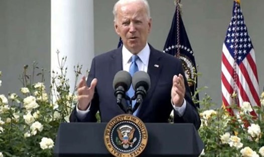 Tổng thống Mỹ Joe Biden trong bài phát biểu tại Vườn Hồng, Nhà Trắng, ngày 13.5. Ảnh: AFP