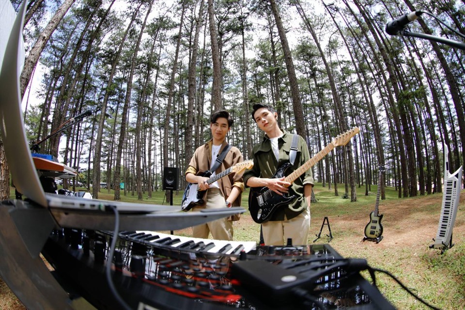 MV trình diễn live của K-ICM và Zino nhận nhiều phản hồi tích cực. Ảnh: NSCC