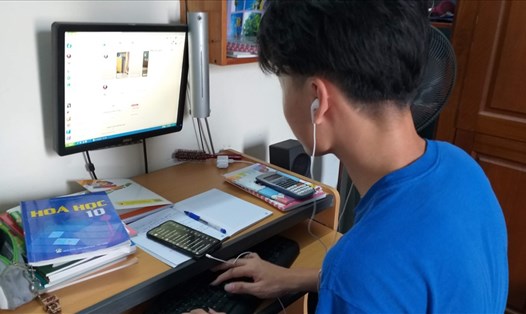 Kiểm tra trực tuyến, học sinh Đà Nẵng cần lưu ý về các thao tác kỹ thuật. Ảnh minh học: Thuỳ Trang