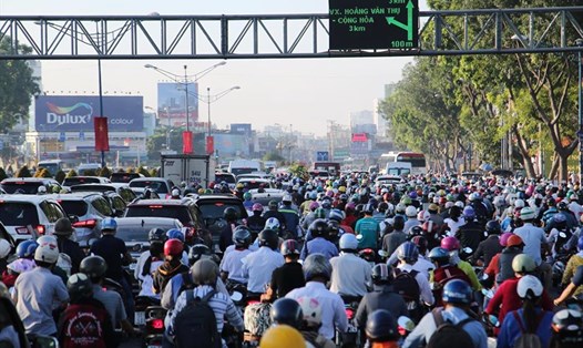 Kẹt xe thường xuyên xảy ra tại nút giao Cộng Hòa - Trường Chinh (quận Tân Bình, TPHCM)  Ảnh: Ngọc Tiến