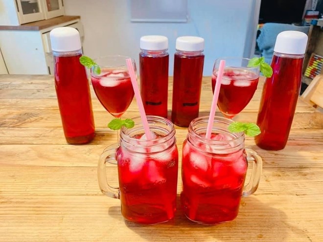 Cách đơn giản làm nước lá tía tô dễ uống tốt cho sức khoẻ, giải khát mùa hè