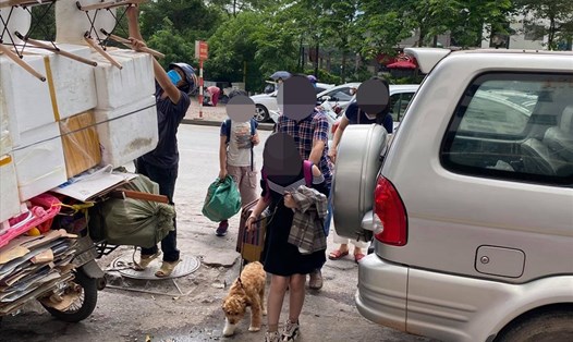 Người dân bắt đầu trở lại Hà Nội sau dịp nghỉ lễ. Ảnh: TG