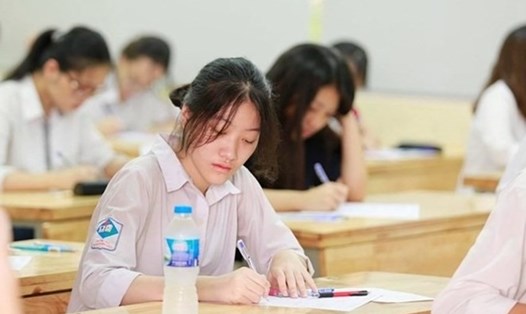 Thí sinh Hà Nội sẽ có thêm nguyện vọng đăng ký tuyển sinh vào lớp 10 ở các trường cao đẳng, trung cấp trên địa bàn. Ảnh minh hoạ: Hải Nguyễn.
