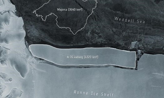 Tảng băng trôi lớn nhất thế giới vừa tách ra khỏi Nam Cực. Ảnh: Cơ quan Vũ trụ Châu Âu