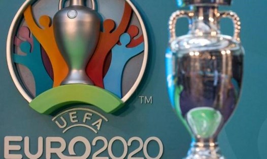 EURO 2020 đánh dấu nhiều thay đổi từ UEFA như tổ chức tại 11 quốc gia, các đội được đăng ký 26 cầu thủ thay vì 23 như trước cũng như được thay 5 người/trận... Ảnh: AFP