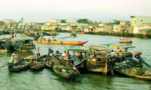 Du lịch Việt Nam thu hút du khách quốc tế bởi vẻ đẹp thiên nhiên tiềm ẩn, nét văn hóa đặc trưng vùng miền. Ảnh: LĐ