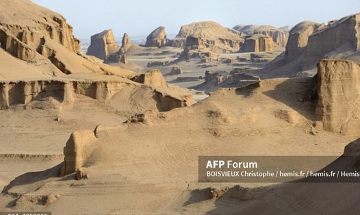 Sa mạc Lut ở Iran là nơi nóng nhất trên Trái đất với nhiệt độ bề mặt lên tới 80,8 độ C. Ảnh: AFP