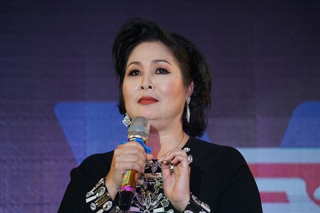 NSND Hồng Vân giải thích rõ ồn ào với bà Nguyễn Phương Hằng của Đại Nam