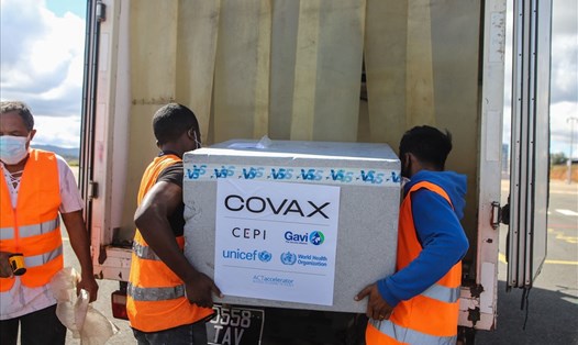 Vaccine của COVAX đến Madagascar ngày 8.5.2021. Nguồn: AFP