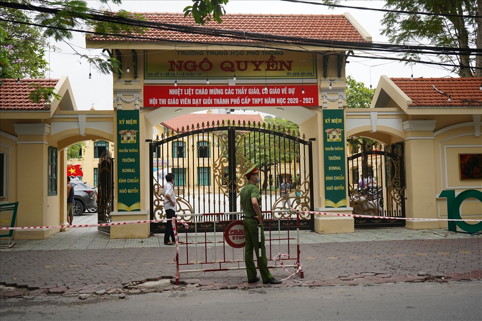 Thêm một trường hợp dương tính liên quan đến nữ giáo viên Trường THPT Ngô Quyền (Hải Phòng). Ảnh Mai Dung