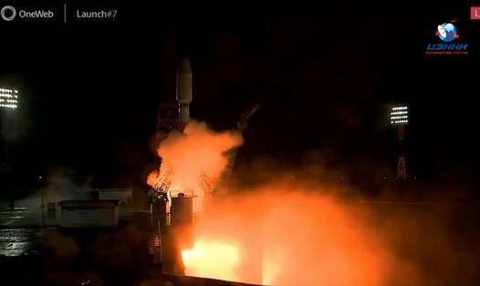 Một tên lửa Soyuz phóng 36 vệ tinh Internet OneWeb từ sân bay vũ trụ Vostochny ở Nga ngày 28.5. Ảnh: Arianespace/ Roscosmos.