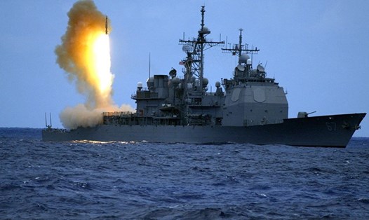 Tàu chiến phòng thủ tên lửa Aegis của Mỹ đã thất bại trong thử nghiệm đánh chặn tên lửa đạn đạo tầm trung SM-6 Dual II. Ảnh: AFP