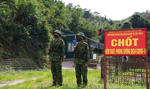 Điểm chốt chặn, tuần tra, kiểm soát phòng dịch COVID-19 trên biên giới Việt - Lào thuộc tỉnh Hà Tĩnh. Ảnh: TT