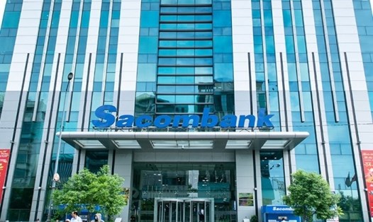 Mặc dù trong quá trình tái cơ cấu nhưng cổ phiếu của Sacombank đã tăng 38% kể từ ngày 1.4 cho đến nay. Ảnh: Gia Miêu