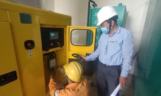 PC Đà Nẵng chuẩn bị sẵn sàng nguồn nhân lực, vật lực và các phương án cấp điện đảm bảo trong mọi tình huống.Ảnh: T.N