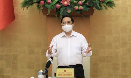 Thủ tướng Chính phủ Phạm Minh Chính đã có chỉ đạo tại cuộc họp trực tuyến toàn quốc với Ban Chỉ đạo Quốc gia phòng, chống dịch COVID-19. Ảnh: TTXVN