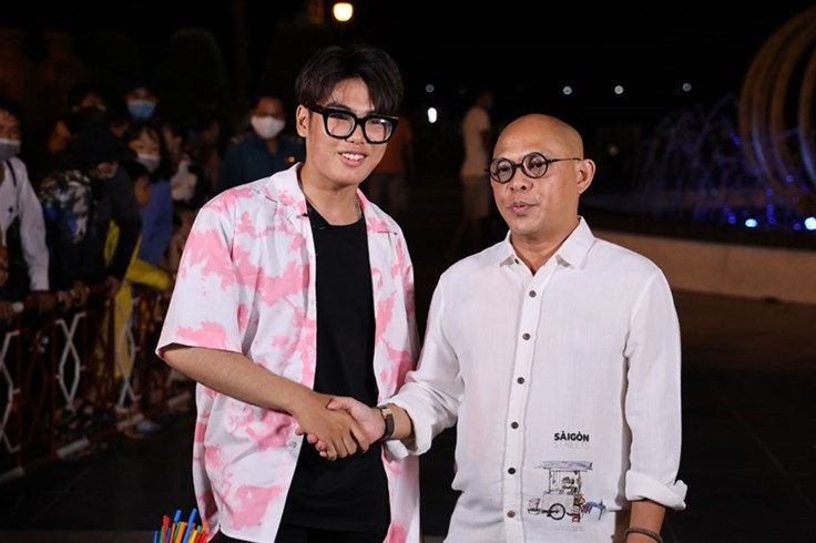 Quà tặng bất ngờ: Người chơi sửng sốt trước chiêu trò của Color Man Quà tặng bất ngờ: Người chơi sửng sốt trước chiêu trò của Color Man