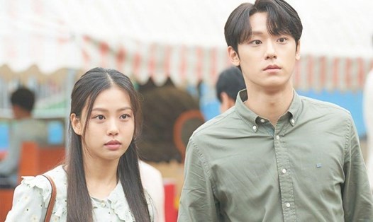 “Youth of May” do Lee Do Hyun, Go Min Si đóng chính được khán giả yêu mến. Ảnh: Cắt phim.
