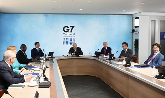 Các nhà lãnh đạo nhóm G7 tham dự cuộc họp trong khuôn khổ hội nghị thượng đỉnh G7 ở Carbis Bay, Cornwall, Anh, ngày 12.6. Ảnh: AFP