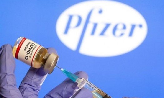 Sẽ tổ chức tập huấn phân biệt vaccine chính hãng Pfizer cho toàn lực lượng QLTT. Ảnh: Bloomberg