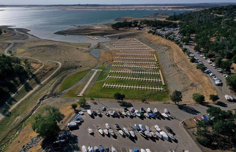 Khoảng 89% miền Tây Mỹ đang trải qua điều kiện hạn hán, với hơn một nửa được báo cáo là trong tình trạng hạn hán "cực đoan". Ảnh: NOAA