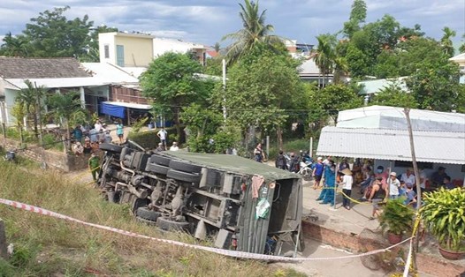 Hiện trường vụ tai nạn ở Quảng Nam. Ảnh: Hoàn Nhân