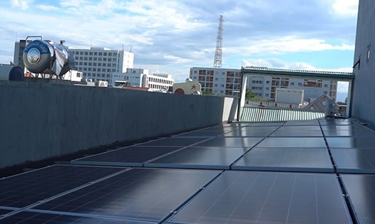 Một dự án điện mặt trời áp mái ở Đà Nẵng. Ảnh: TMHL.