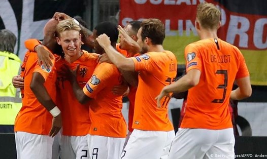 Hà Lan đã chắc suất đi tiếp tại EURO 2020. Ảnh AFP