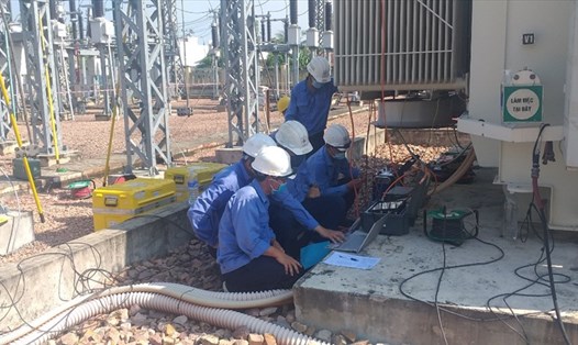 Thí nghiệm điện tại Trạm biến áp 110kV-Nhơn Tân, Bình Định. Ảnh Th